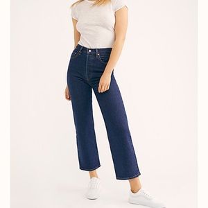 NWT LEVI’S RIBCAGE STRAIGHT ANKLE JEANS